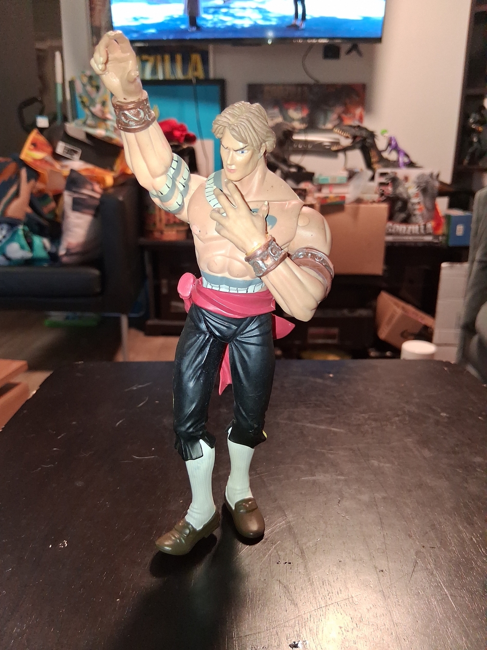 Vintage 1999 ReSaurus Street Fighter Vega Player 2 Black Pants Action Figure Loo